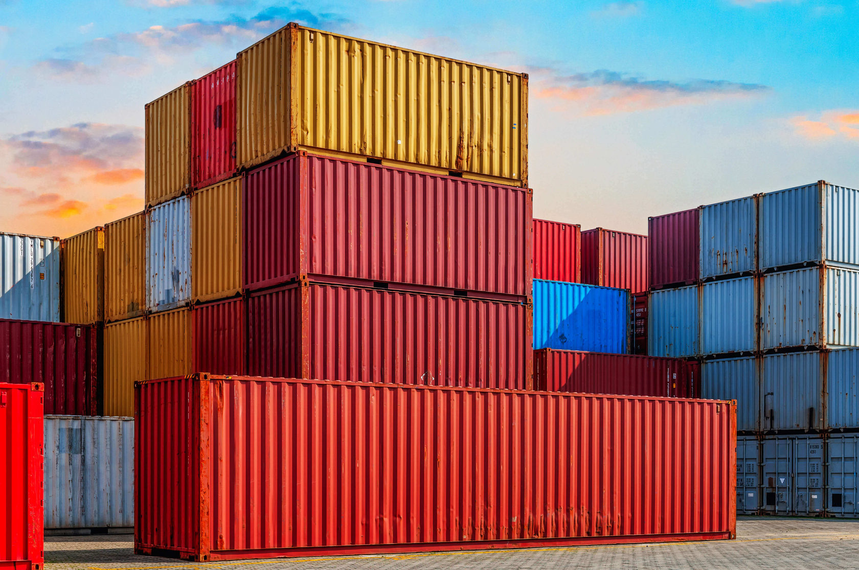 Морские контейнеры: ключевой элемент международной торговли